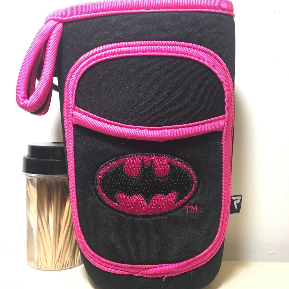 Pink Batman Performa water coosie